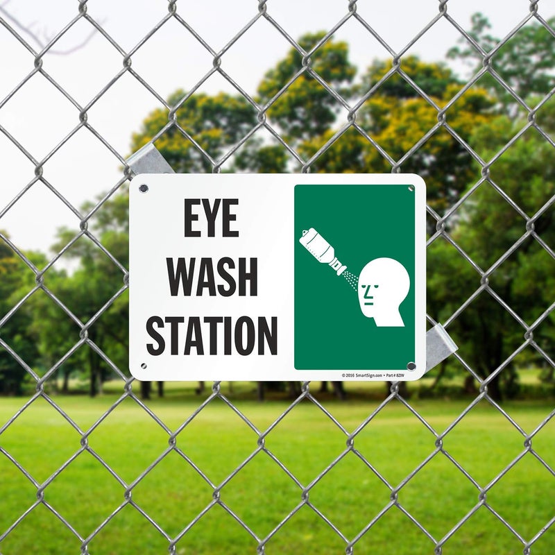 SmartSign S2-0584-PL-10 "Eye Wash Station" Sign | 7" x 10" Plastic - Image 2